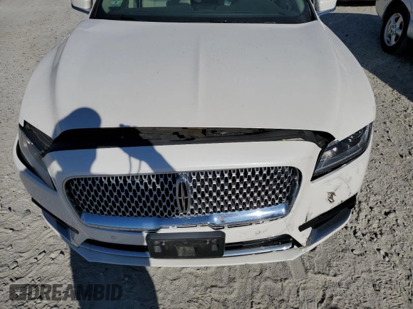2017 Lincoln Continental Select with VIN 1LN6L9TPXH5623344, listed as a Copart auction lot 70381884 with 83,624 mi miles and Salvage title. Bid and sale history available at DreamBid. Image 11.
