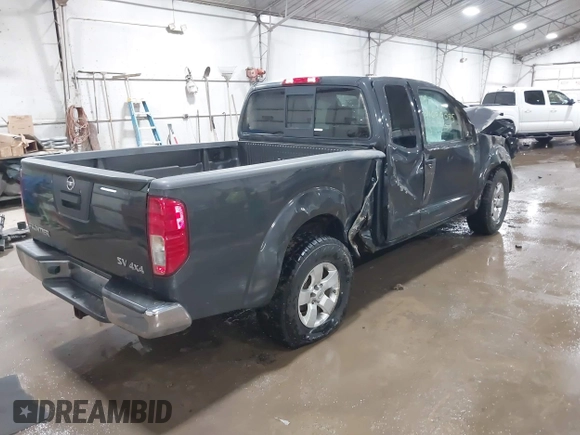 2013 Nissan Frontier SV z VIN 1N6AD0CW5DN748757, wystawiony jako IAAI lot #41629095 z przebiegiem 138 322 mil mil oraz . Historia ofert i sprzedaży dostępna na DreamBid. Obrazek 4.