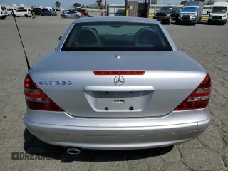 2001 Mercedes-Benz SLK-Class with VIN WDBKK65F61F225362, listed as a Copart auction lot 53525495 with 119,349 mi miles and Salvage Title. Bid and sale history available at carsss.com. Image 6.