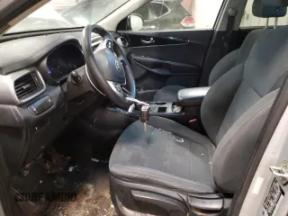2019 Kia Sorento L with VIN 5XYPG4A32KG589365, listed as a Copart auction lot 45155175 with 136,118 mi miles and Clean Title. Bid and sale history available at DreamBid. Image 7.
