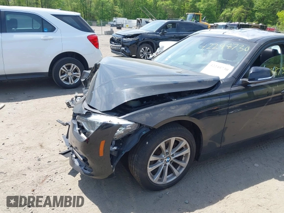 2018 BMW 3 Series 320i xDrive with VIN WBA8A3C5XJA505576, listed as a IAAI auction lot 42248730 with Not provided miles and . Bid and sale history available at DreamBid. Image 6.
