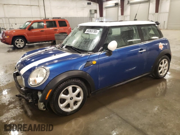 2008 MINI Hardtop with VIN WMWMF33558TT67668, listed as a Copart auction lot 50363795 with 72,738 mi miles and Salvage Title. Bid and sale history available at DreamBid. Image 1.