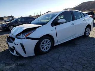 2019 Toyota Prius L Eco with VIN JTDKARFU0K3075769, listed as a Copart auction lot 88217545 with 257,689 mi miles and Salvage title. Bid and sale history available at DreamBid. Image 1.