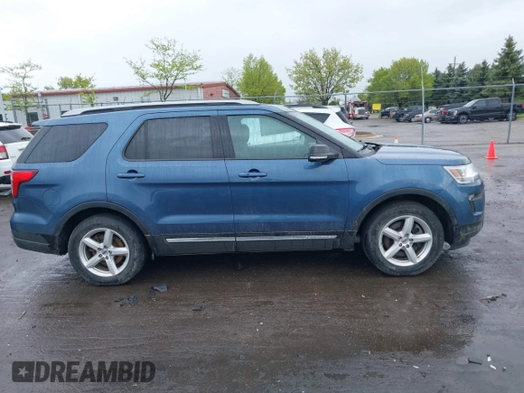 2018 Ford Explorer XLT z VIN 1FM5K7D82JGC48134, wystawiony jako IAAI lot #42202052 z przebiegiem 195 533 mil mil oraz . Historia ofert i sprzedaży dostępna na DreamBid. Obrazek 13.