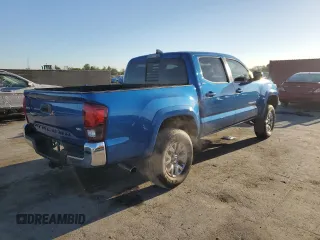 2018 Toyota Tacoma SR5 with VIN 5TFAZ5CN3JX058160, listed as a Copart auction lot 49823895 with 107,247 mi miles and Salvage Title. Bid and sale history available at DreamBid. Image 3.