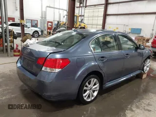 2014 Subaru Legacy Limited z VIN 4S3BMBL64E3036739, wystawiony jako IAAI lot #41409131 z przebiegiem 106 043 mil mil oraz . Historia ofert i sprzedaży dostępna na DreamBid. Obrazek 4.