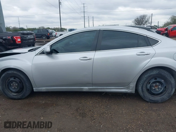 2013 Mazda 6 i Sport with VIN 1YVHZ8BH8D5M03074, listed as a IAAI auction lot 41312317 with 165,273 mi miles. Bid and sale history available at carsss.com. Image 14.