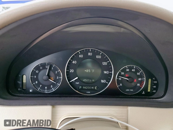 2008 Mercedes-Benz CLK 350 с VIN WDBTJ56H08F254657, выставлен на аукционе Copart как лот 60846535 с пробегом 96 200 миль миль и Списание • Salvage title. История ставок и продаж доступна на DreamBid. Изображение 9.