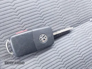 2013 Volkswagen Beetle Entry с VIN 3VWFP7AT4DM639280, выставлен на аукционе IAAI как лот 42324777 с пробегом 77 049 миль миль и . История ставок и продаж доступна на DreamBid. Изображение 11.