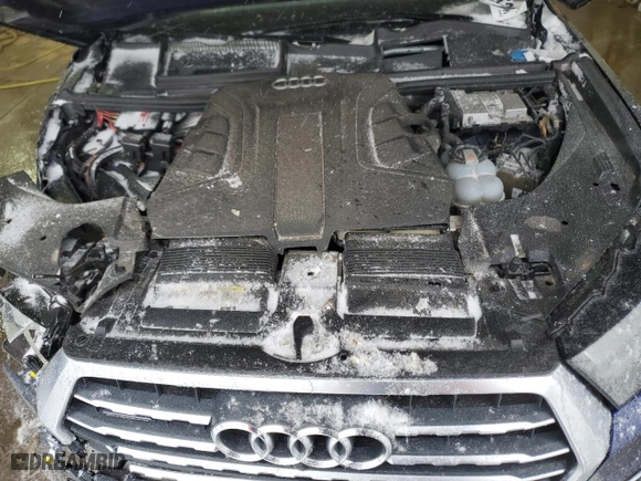 2019 Audi Q7 Prestige with VIN WA1VAAF7XKD024938, listed as a Copart auction lot 43956135 with 90,738 mi miles and Salvage Title. Bid and sale history available at carsss.com. Image 14.