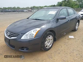 2010 Nissan Altima 2.5 S with VIN 1N4AL2AP0AC183814, listed as a IAAI auction lot 42132900 with 194,941 mi miles. Bid and sale history available at carsss.com. Image 2.