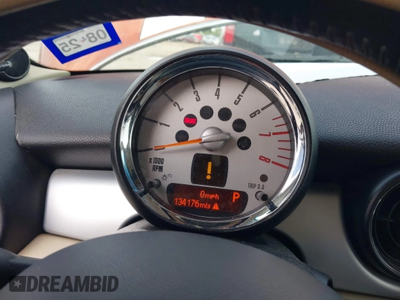 2012 MINI Hardtop S with VIN WMWSV3C54CTY17779, listed as a IAAI auction lot 42121487 with 134,176 mi miles and . Bid and sale history available at DreamBid. Image 7.