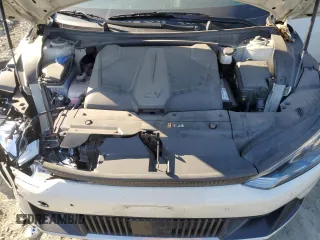 2022 Kia EV6 Wind with VIN KNDC3DLC4N5032784, listed as a Copart auction lot 46916385 with 70,102 mi miles and Salvage Title. Bid and sale history available at carsss.com. Image 12.