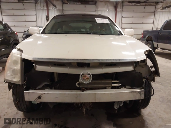 2007 Cadillac SRX with VIN 1GYEE637570125745, listed as a IAAI auction lot 41537912 with 203,108 mi miles. Bid and sale history available at carsss.com. Image 12.