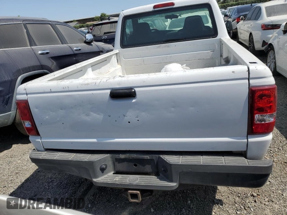 2009 Ford Ranger XL z VIN 1FTYR10D49PA37445, wystawiony jako Copart lot #59775175 z przebiegiem 168 128 mil mil oraz Czysty tytuł • Clean title. Historia ofert i sprzedaży dostępna na DreamBid. Obrazek 6.