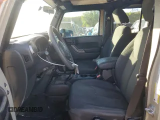 2018 Jeep Wrangler JK Unlimited Sport S with VIN 1C4BJWDG9JL870345, listed as a Copart auction lot 68056124 with 111,377 mi miles and Salvage Title. Bid and sale history available at carsss.com. Image 7.