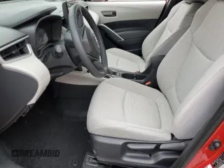 2024 Toyota Corolla Cross LE with VIN 7MUBAABG2RV120226, listed as a Copart auction lot 61014645 with 2,842 mi miles and Salvage title. Bid and sale history available at DreamBid. Image 7.