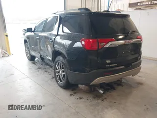 2017 GMC Acadia SLT z VIN 1GKKNULS6HZ183740, wystawiony jako IAAI lot #42006210 z przebiegiem 101 265 mil mil oraz . Historia ofert i sprzedaży dostępna na DreamBid. Obrazek 3.