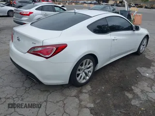 2013 Hyundai Genesis Coupe 2.0T with VIN KMHHT6KD5DU096781, listed as a IAAI auction lot 42187906 with 201,668 mi miles and . Bid and sale history available at DreamBid. Image 4.