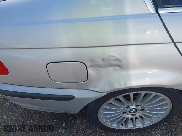 2001 BMW 3 Series 330i with VIN WBAAV53421JR78137, listed as a IAAI auction lot 42731489 with 162,849 mi miles and . Bid and sale history available at DreamBid. Image 13.