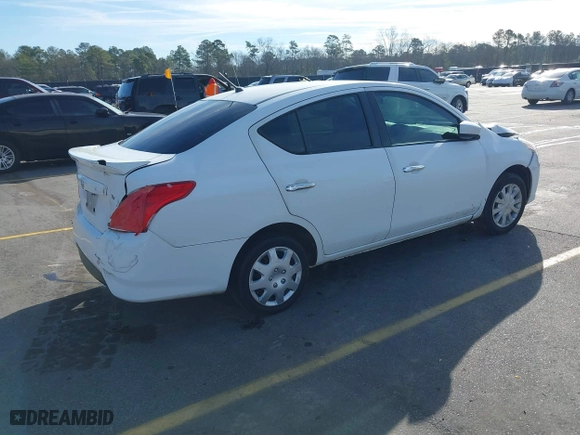 2019 Nissan Versa Sedan SV with VIN 3N1CN7AP7KL859582, listed as a IAAI auction lot 41584709 with 181,138 mi miles. Bid and sale history available at carsss.com. Image 4.