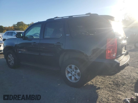2007 GMC Yukon SLT with VIN 1GKFK13077J126628, listed as a Copart auction lot 75358444 with 196,868 mi miles and Clean Title. Bid and sale history available at carsss.com. Image 2.