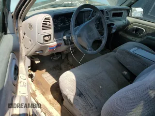 1997 GMC Sierra 2500 z VIN 1GTGK29JXVE562949, wystawiony jako Copart lot #68270174 z przebiegiem 212 422 mil mil oraz Szkody całkowita. Historia ofert i sprzedaży dostępna na DreamBid. Obrazek 8.