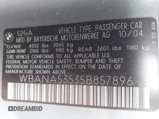 2005 BMW 5 Series 525i with VIN WBANA53535B857896, listed as a IAAI auction lot 42164290 with 207,711 mi miles. Bid and sale history available at carsss.com. Image 9.
