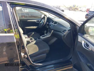 2015 Nissan Sentra SV z VIN 3N1AB7AP2FL685510, wystawiony jako IAAI lot #42061961 z przebiegiem 120 047 mil mil oraz . Historia ofert i sprzedaży dostępna na DreamBid. Obrazek 5.