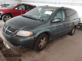 2005 Dodge Caravan SXT with VIN 2D4GP44L25R431882, listed as a IAAI auction lot 42484876 with 242,096 mi miles and . Bid and sale history available at DreamBid. Image 2.