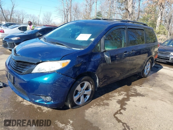 2012 Toyota Sienna with VIN 5TDKA3DCXCS013173, listed as a IAAI auction lot 41437317 with 175,263 mi miles and . Bid and sale history available at DreamBid. Image 18.