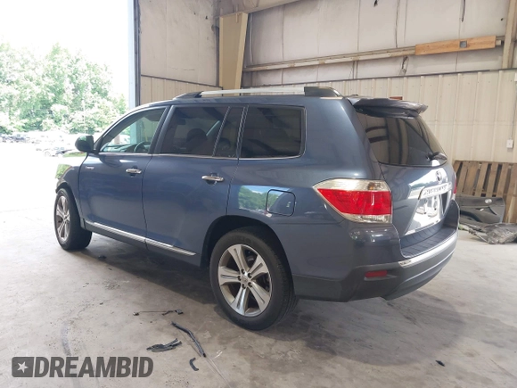2011 Toyota Highlander Limited with VIN 5TDYK3EH8BS026066, listed as a IAAI auction lot 42646319 with 118,317 mi miles and . Bid and sale history available at DreamBid. Image 3.