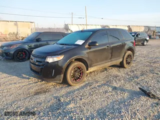 2012 Ford Edge SEL with VIN 2FMDK4JC5CBA11182, listed as a IAAI auction lot 41887521 with 181,599 mi miles. Bid and sale history available at carsss.com. Image 2.