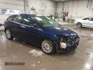 2012 Ford Focus SEL with VIN 1FAHP3M23CL137776, listed as a IAAI auction lot 41921697 with 189,217 mi miles. Bid and sale history available at carsss.com. Image 1.