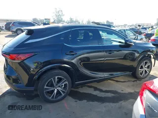 2023 Lexus RX 350h с VIN 2T2BBMCA7PC008476, выставлен на аукционе IAAI как лот 41857700 с пробегом 24 821 миль миль и . История ставок и продаж доступна на DreamBid. Изображение 14.