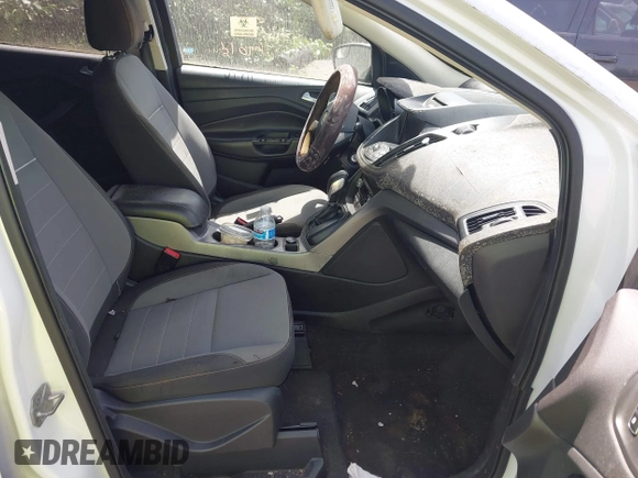 2014 Ford Escape SE z VIN 1FMCU9GX0EUC02583, wystawiony jako IAAI lot #42197013 z przebiegiem Nie podano mil oraz . Historia ofert i sprzedaży dostępna na DreamBid. Obrazek 5.