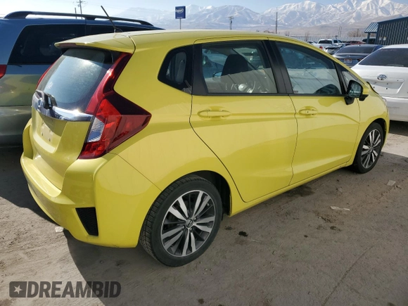 2017 Honda Fit EX with VIN JHMGK5H77HS023068, listed as a Copart auction lot 43359675 with 111,082 mi miles and Salvage Title. Bid and sale history available at carsss.com. Image 3.