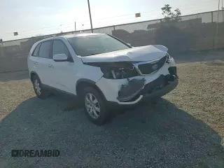 2013 Kia Sorento LX with VIN 5XYKT3A14DG334802, listed as a Copart auction lot 62551155 with 110,915 mi miles and Salvage title. Bid and sale history available at DreamBid. Image 14.