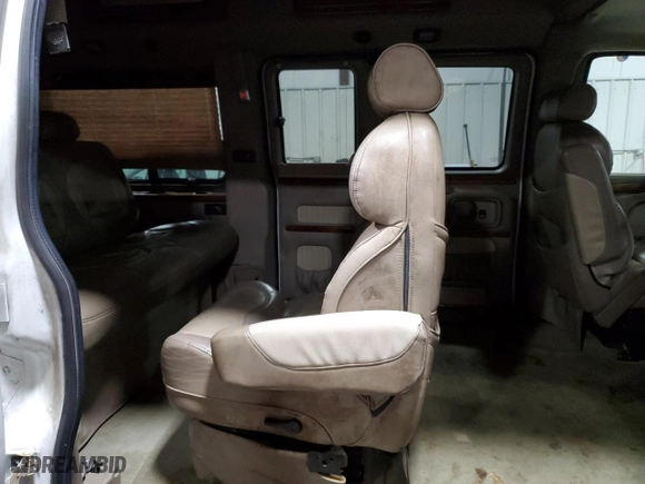 2005 GMC Savana Cargo Van YF7 Upfitter with VIN 1GDFG15T351212872, listed as a Copart auction lot 43239545 with 163,499 mi miles and Salvage Title. Bid and sale history available at carsss.com. Image 11.