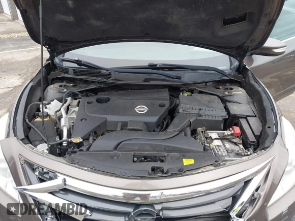 2014 Nissan Altima SL with VIN 1N4AL3APXEN214860, listed as a IAAI auction lot 42080411 with 115,962 mi miles and . Bid and sale history available at DreamBid. Image 10.