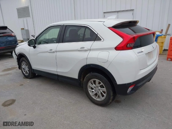 2018 Mitsubishi Eclipse Cross ES with VIN JA4AT3AA0JZ050618, listed as a IAAI auction lot 41156353 with 114,922 mi miles. Bid and sale history available at carsss.com. Image 3.