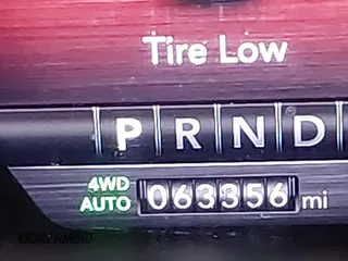 2021 Ram 1500 Big Horn z VIN 1C6SRFBT8MN696504, wystawiony jako IAAI lot #41669093 z przebiegiem 63 356 mil mil oraz . Historia ofert i sprzedaży dostępna na DreamBid. Obrazek 15.