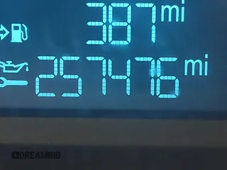 2018 Ford Transit с VIN 1FTYE1ZM2JKB20887, выставлен на аукционе IAAI как лот 42060582 с пробегом 257 476 миль миль и . История ставок и продаж доступна на DreamBid. Изображение 15.