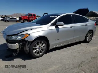 2017 Ford Fusion Hybrid SE with VIN 3FA6P0LUXHR266132, listed as a Copart auction lot 56255565 with 182,458 mi miles and Salvage title. Bid and sale history available at DreamBid. Image 1.