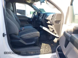 2016 Ford F-150 XL with VIN 1FTMF1C82GKE78877, listed as a IAAI auction lot 41767672 with 226,424 mi miles. Bid and sale history available at carsss.com. Image 5.