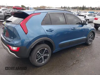 2024 Kia Niro EX Touring with VIN KNDCR3LE2R5189956, listed as a IAAI auction lot 41517262 with 2,291 mi miles. Bid and sale history available at carsss.com. Image 4.