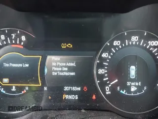 2016 Lincoln MKC Reserve with VIN 5LMCJ3C95GUJ28431, listed as a IAAI auction lot 42049971 with 207,183 mi miles and . Bid and sale history available at DreamBid. Image 15.
