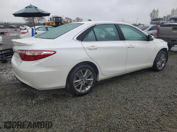 2017 Toyota Camry XLE with VIN 4T1BF1FK1HU393531, listed as a Copart auction lot 51310525 with 68,498 mi miles and Salvage Title. Bid and sale history available at carsss.com. Image 3.
