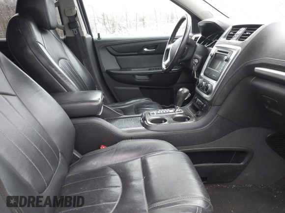 2014 GMC Acadia SLT with VIN 1GKKVSKD2EJ180240, listed as a IAAI auction lot 41500865 with 144,293 mi miles. Bid and sale history available at carsss.com. Image 5.