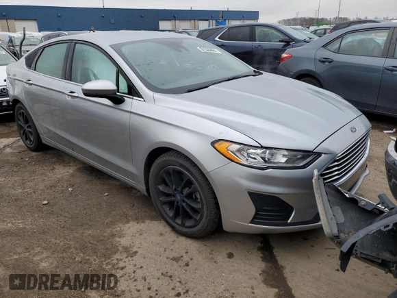 2020 Ford Fusion SE with VIN 3FA6P0HD4LR107933, listed as a Copart auction lot 81295884 with 50,860 mi miles and Salvage title. Bid and sale history available at DreamBid. Image 4.